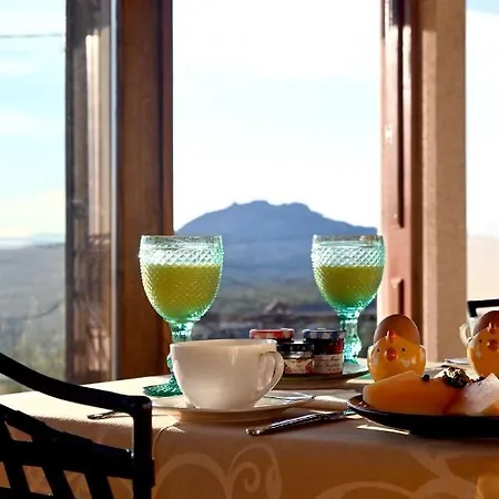 Casal Da Serra * بنيا جارسيا