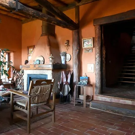 Casal Da Serra Farm stay Penha Garcia