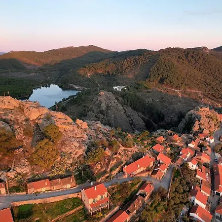 Farm stay Casal Da Serra *