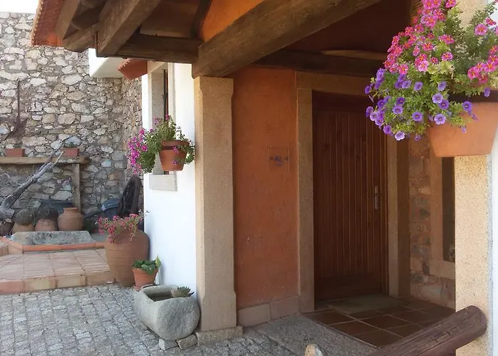 בית חווה Casal Da Serra *